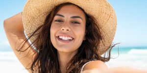 ¿Cómo cuidar tu salud dental durante el verano y mantener una sonrisa radiante?